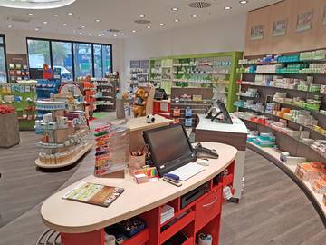 Center-Apotheke HV-Tische